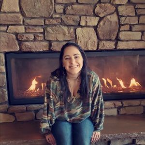 Meet your Posher, Madison